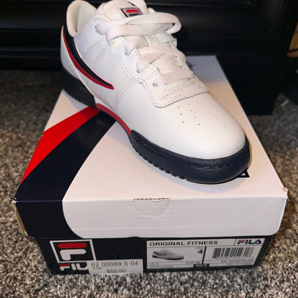 FILA 🤍 - Picture 3 of 3